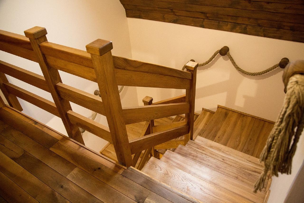 Hotel Babino Brdo Derventa Buitenkant foto