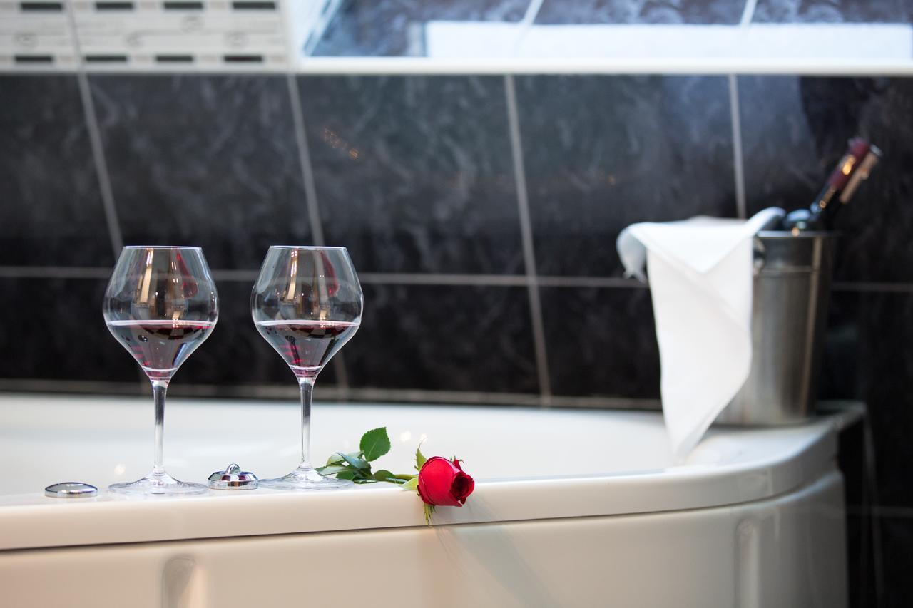 Hotel Babino Brdo Derventa Buitenkant foto
